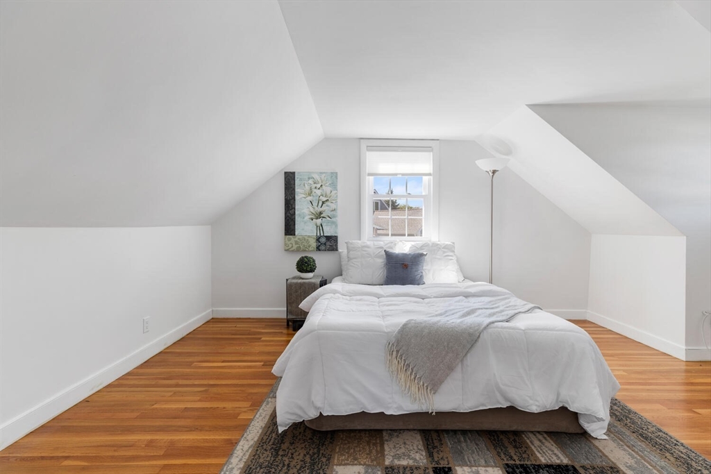 28 Brewster Road Wakefield, MA 01880 - Photo 24 of 35