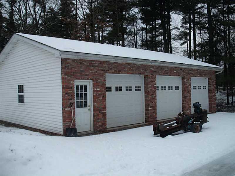 323 Myoma Road Mars, PA 16046 - Photo 3 of 21 Parking Lot/Garage.