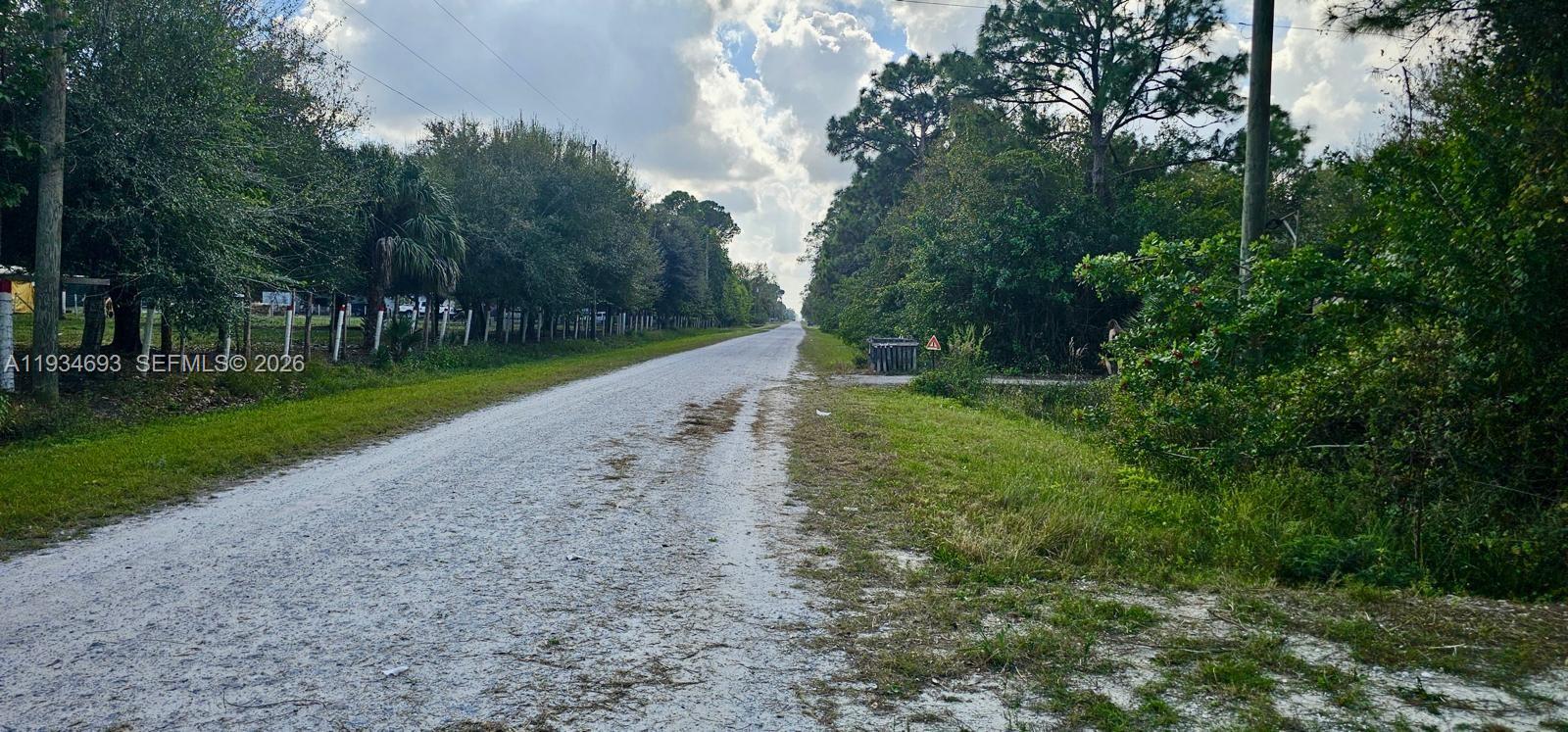 650 North Kennel Street Clewiston, FL 33440 - Photo 3 of 13