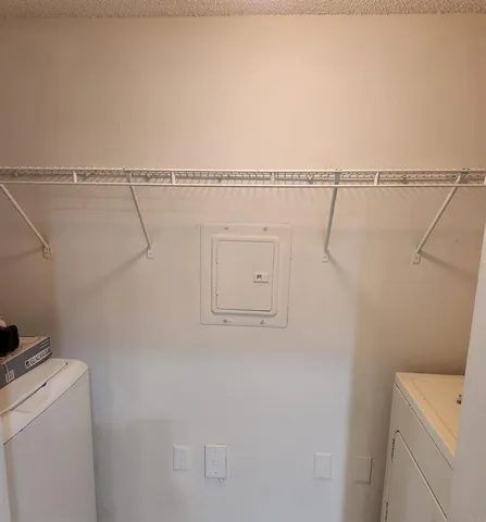 $2,500 | 5041 Wiles Road, Unit 105, Coconut Creek, FL 33073