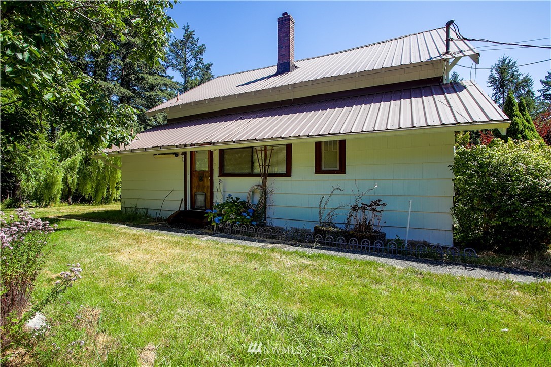 5810 Yeazell Road Southwest Longbranch, WA 98351 - Photo 10 of 33 Gallery Image 10