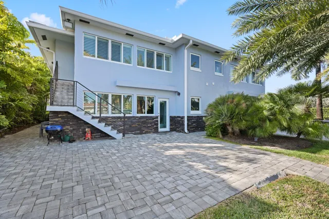 $3,995,000 | 830 Southeast 22nd Avenue, Pompano Beach, FL 33062