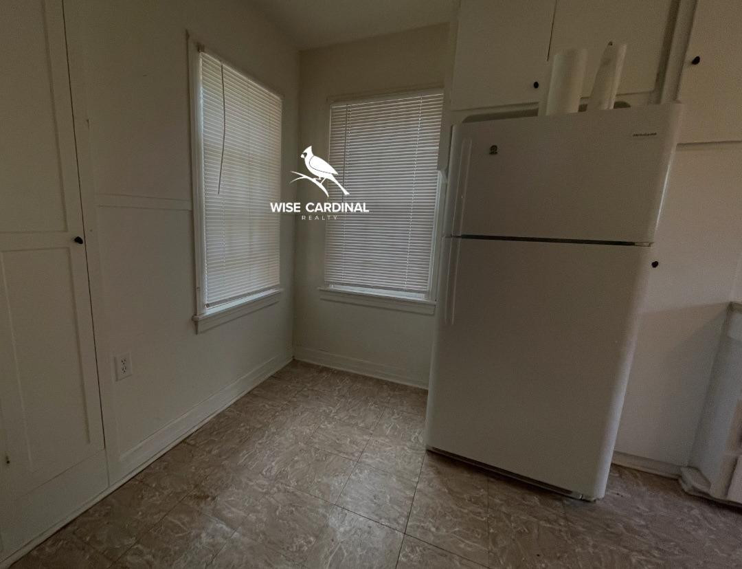 1726 25th Street Lubbock, TX 79411 - Photo 4 of 11 a view of empty room with closet