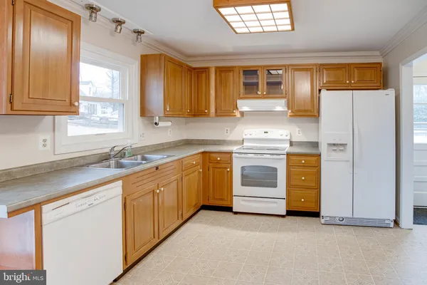 $4,000 | 9552 Birmingham Drive, Manassas, VA 20111