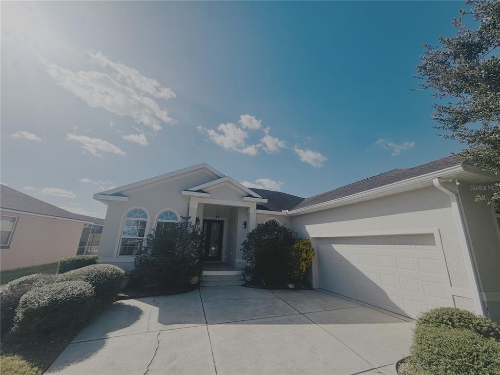 4940 Southwest 63rd Loop Ocala, FL 34474 - Photo 3 of 45 a view of a terrace