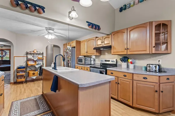 $315,000 | 936 East Center Road, Kokomo, IN 46902
