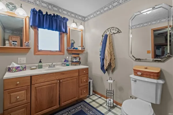 $315,000 | 936 East Center Road, Kokomo, IN 46902