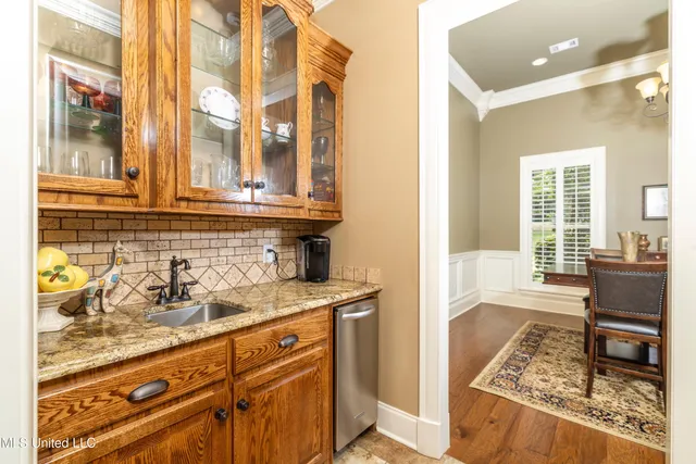 $750,000 | 230 Eastwood Drive, Brandon, MS 39042