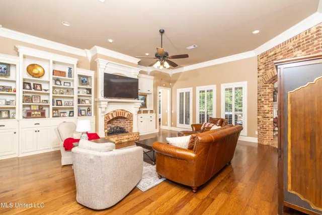 $750,000 | 230 Eastwood Drive, Brandon, MS 39042