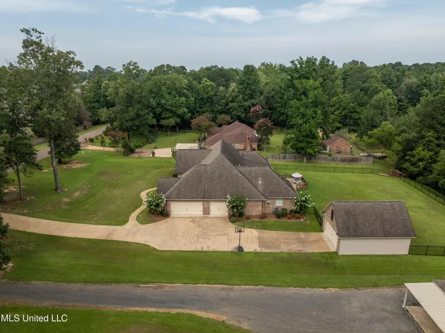 $750,000 | 230 Eastwood Drive, Brandon, MS 39042