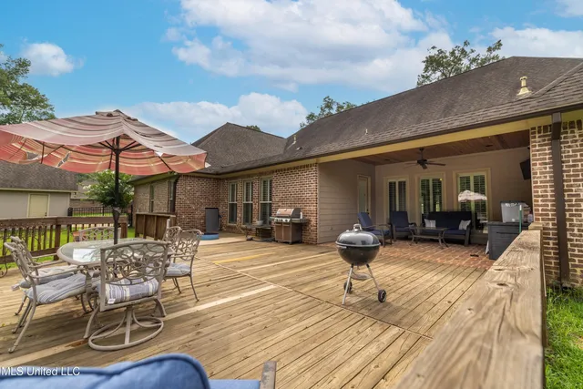 $750,000 | 230 Eastwood Drive, Brandon, MS 39042