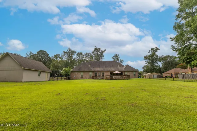 $750,000 | 230 Eastwood Drive, Brandon, MS 39042