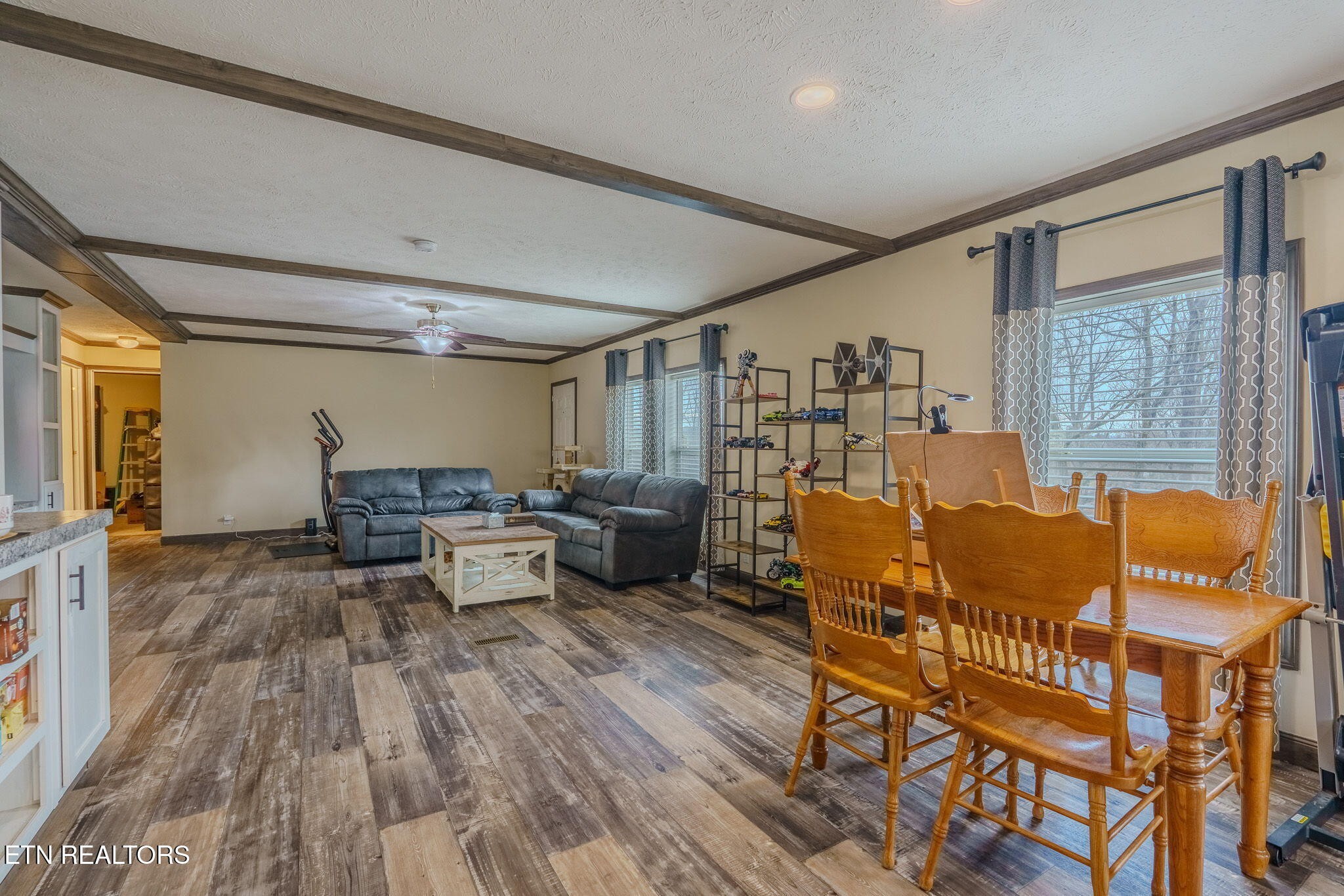 1738 Dumplin Loop Road New Market, TN 37820 - Photo 7 of 33 Gallery Image 7