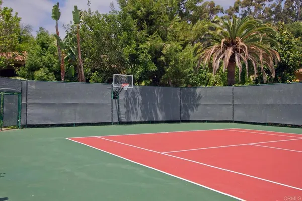 a view of a tennis court