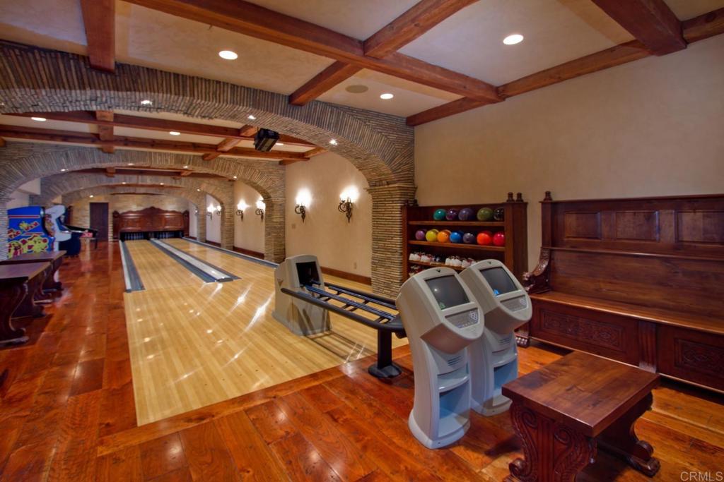 15651 Puerta Del Sol Rancho Santa Fe, CA 92067 - Photo 10 of 19 a view of a room with gym equipment
