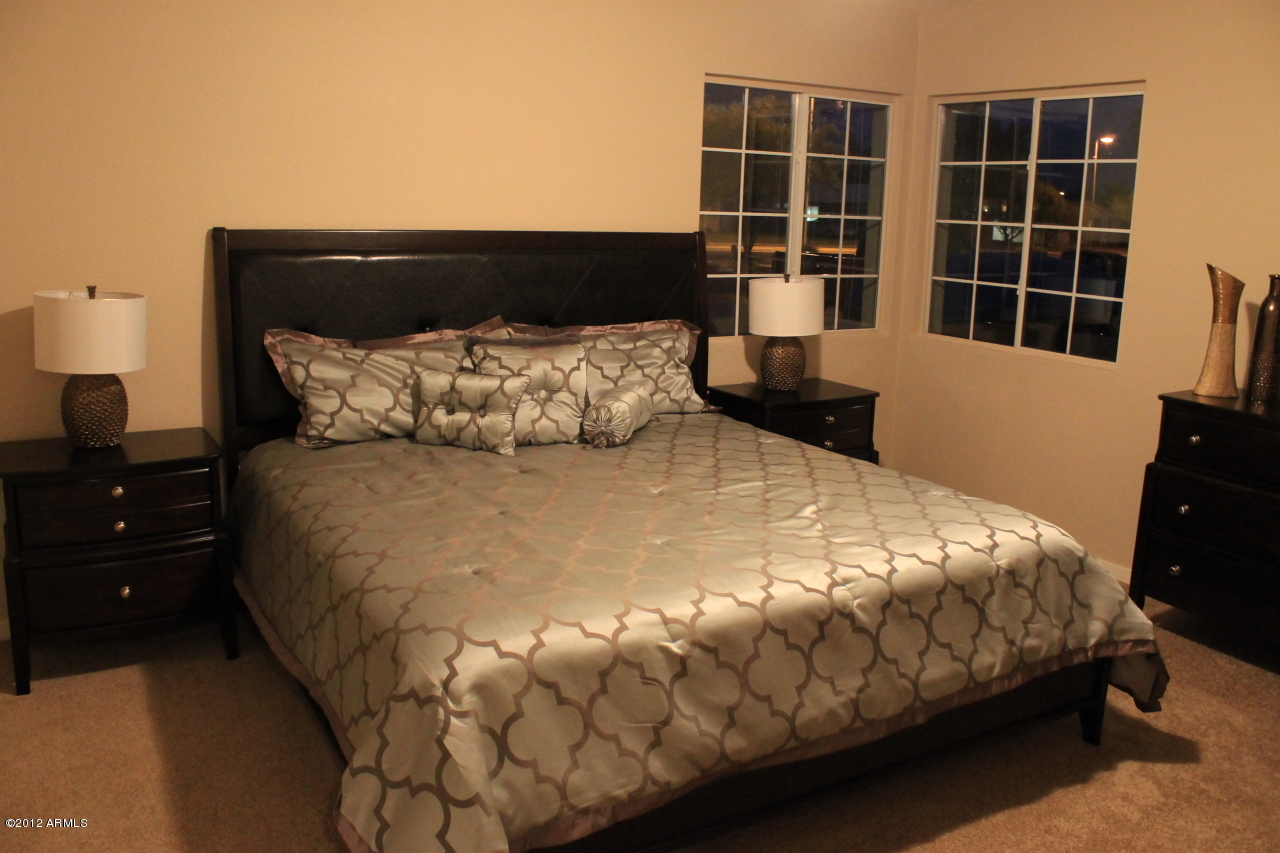 957 East McKellips Road Tempe, AZ 85288 - Photo 7 of 10 MASTER BEDROOM