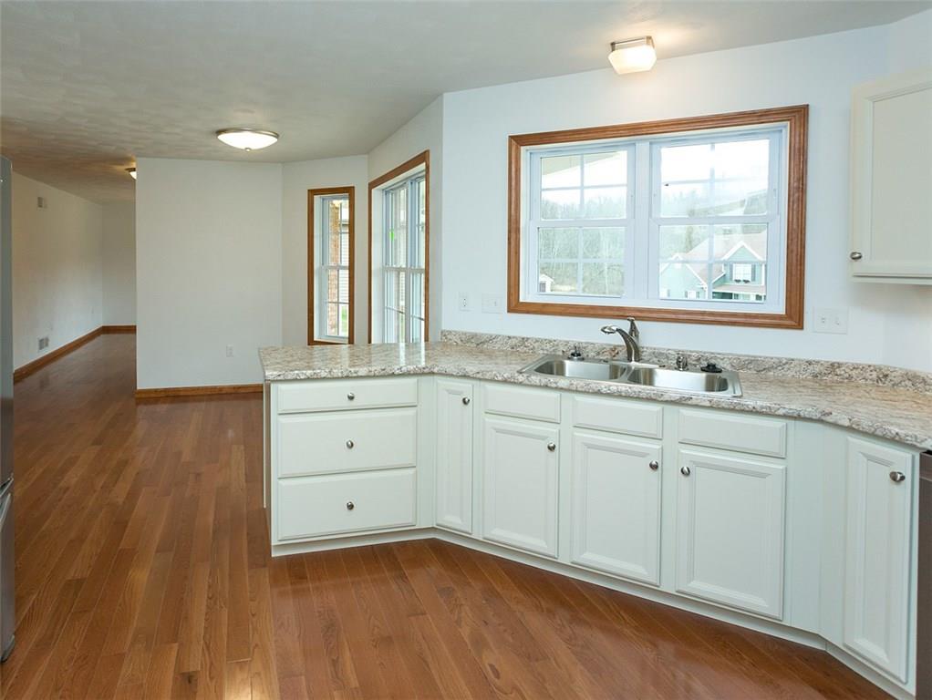 378 Lemmon Road Latrobe, PA 15650 - Photo 7 of 25 KITCHEN AND EATING AREA VIEW