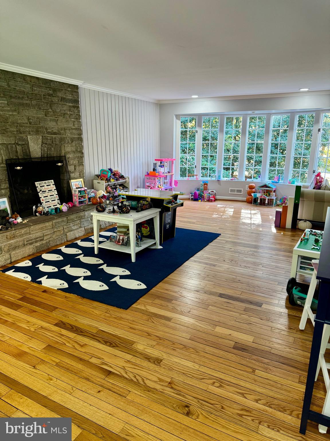 1000 Rolandvue Road Towson, MD 21204 - Photo 5 of 12 Gallery Image 5