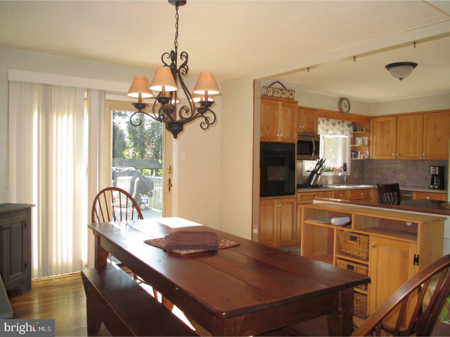 15 Bayberry Road Ewing, NJ 08618 - Photo 7 of 22