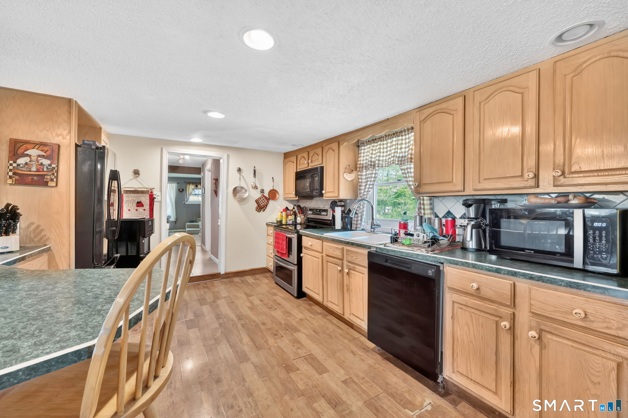 120 Basswood Road Windsor, CT 06095 - Photo 11 of 36