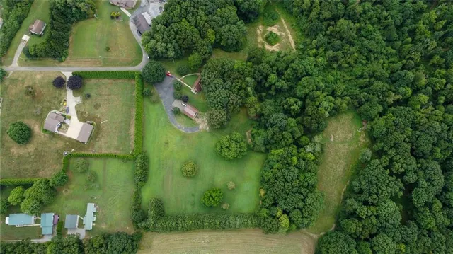 $550,000 | 122 Beblo Lane, Butler, PA 16002