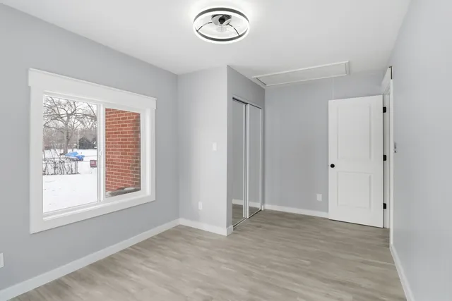 $250,000 | 39470 North Woodland Avenue, Antioch, IL 60002