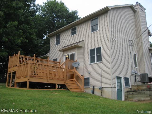 1874 County Farm Road Howell, MI 48843 - Photo 3 of 22 County Road 071.jpg