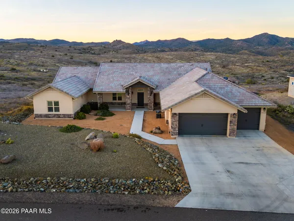 $686,000 | 15140 East Countryside Road, Mayer, AZ 86333
