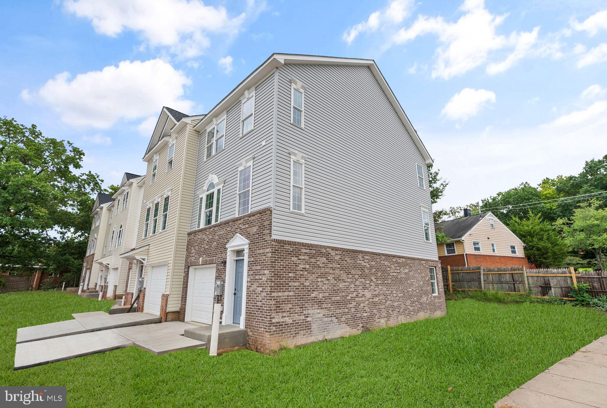 4923 Devitt Place Oxon Hill, MD 20745 - Photo 6 of 44