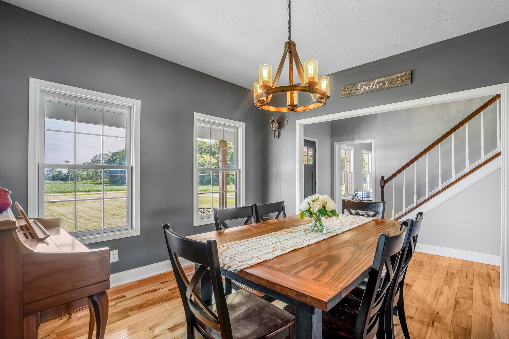 499 Carroll Eastern Road Northeast Lancaster, OH 43130 - Photo 8 of 37 Dining Room 2