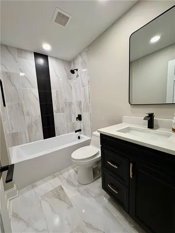 $2,500 | 1149 Old Farm Road, Lawrence, PA 15055