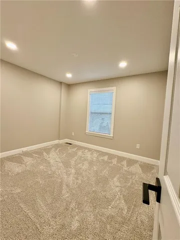 $2,500 | 1149 Old Farm Road, Lawrence, PA 15055