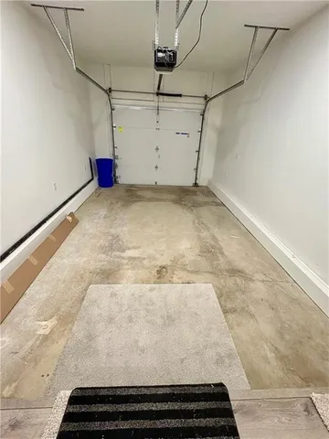 $2,500 | 1149 Old Farm Road, Lawrence, PA 15055