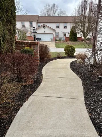 $2,500 | 1149 Old Farm Road, Lawrence, PA 15055