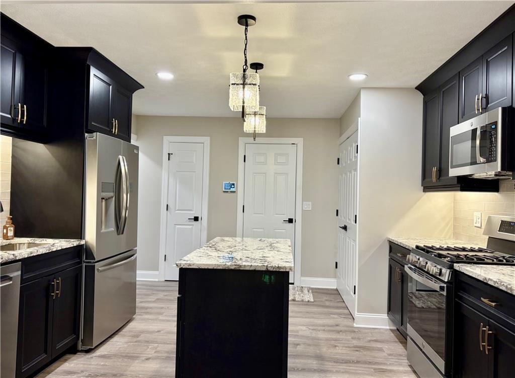 1149 Old Farm Road Lawrence, PA 15055 - Photo 3 of 26