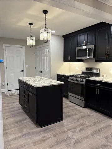 $2,500 | 1149 Old Farm Road, Lawrence, PA 15055