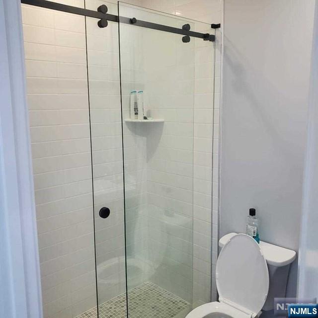 96 Columbus Drive Tenafly, NJ 07670 - Photo 10 of 11