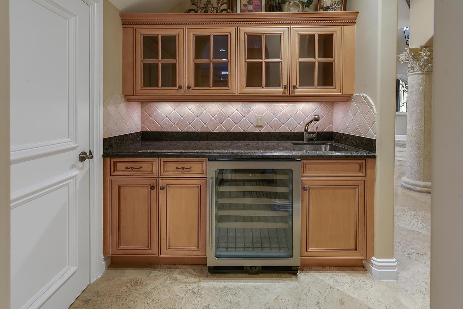 847 Coventry Street Boca Raton, FL 33487 - Photo 13 of 63 847 Coventry St Boca Raton FL-large-009-