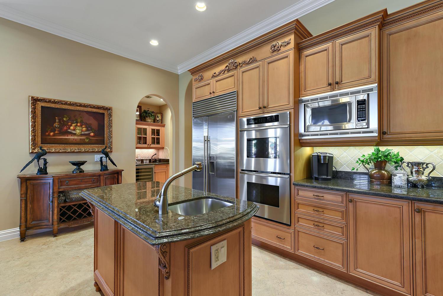 847 Coventry Street Boca Raton, FL 33487 - Photo 17 of 63 847 Coventry St Boca Raton FL-large-013-