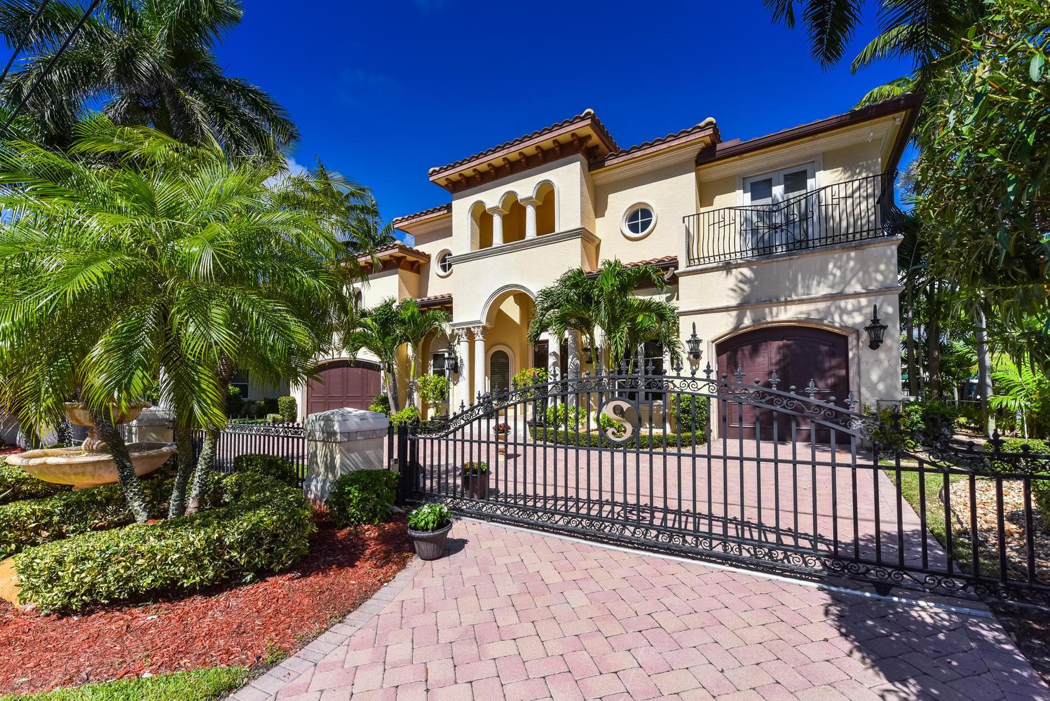 847 Coventry Street Boca Raton, FL 33487 - Photo 3 of 63 847 Coventry St Boca Raton FL-large-056-