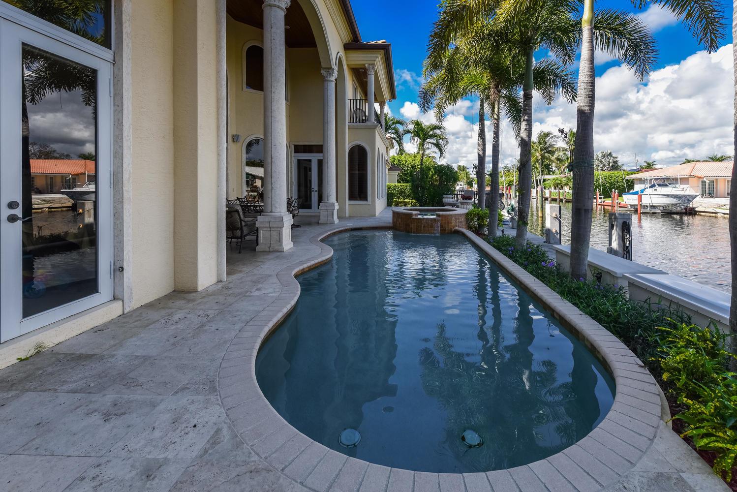847 Coventry Street Boca Raton, FL 33487 - Photo 48 of 63 847 Coventry St Boca Raton FL-large-044-