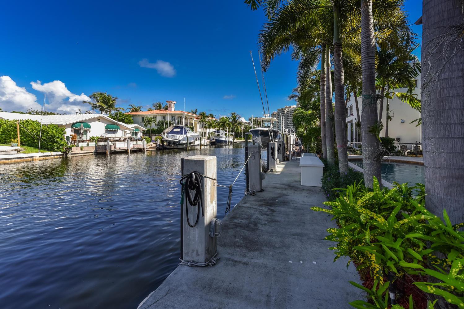 847 Coventry Street Boca Raton, FL 33487 - Photo 51 of 63 847 Coventry St Boca Raton FL-large-047-