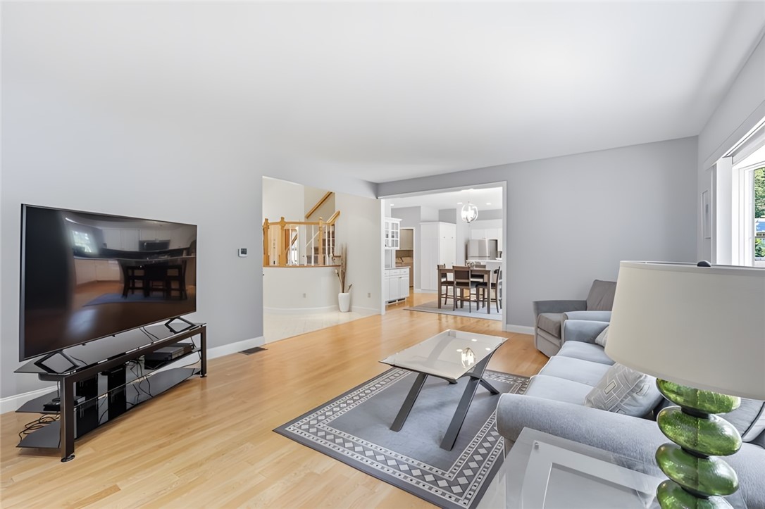 3 Connor Lane Barrington, RI 02806 - Photo 14 of 46