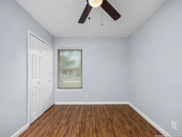 $1,300 | 142 Galaxy Drive, San Antonio, TX 78227