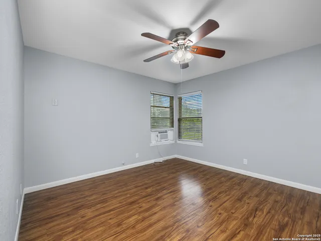 $1,300 | 142 Galaxy Drive, San Antonio, TX 78227