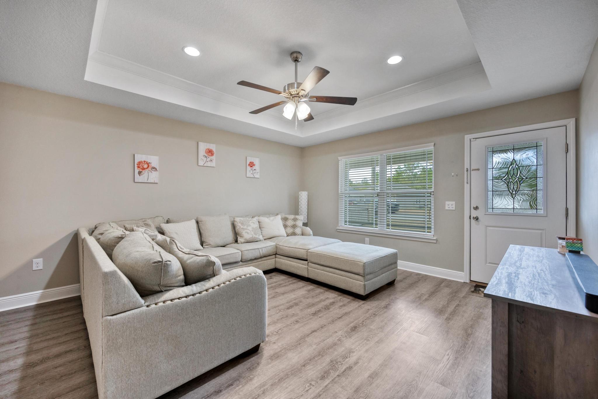 3197 Maple Street Crestview, FL 32539 - Photo 4 of 30 Gallery Image 4