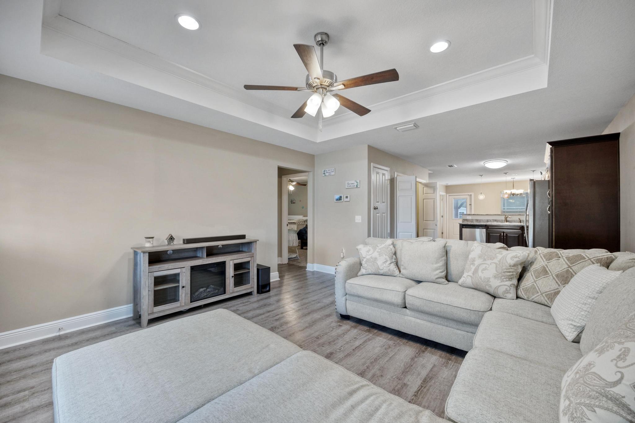 3197 Maple Street Crestview, FL 32539 - Photo 5 of 30 Gallery Image 5