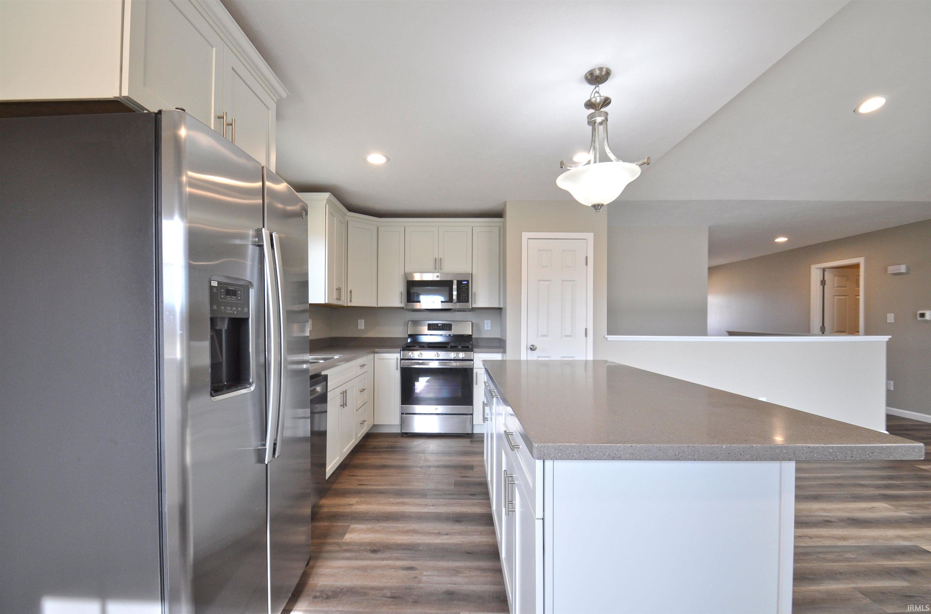 13440 Day Road Mishawaka, IN 46545 - Photo 11 of 36 Gallery Image 11