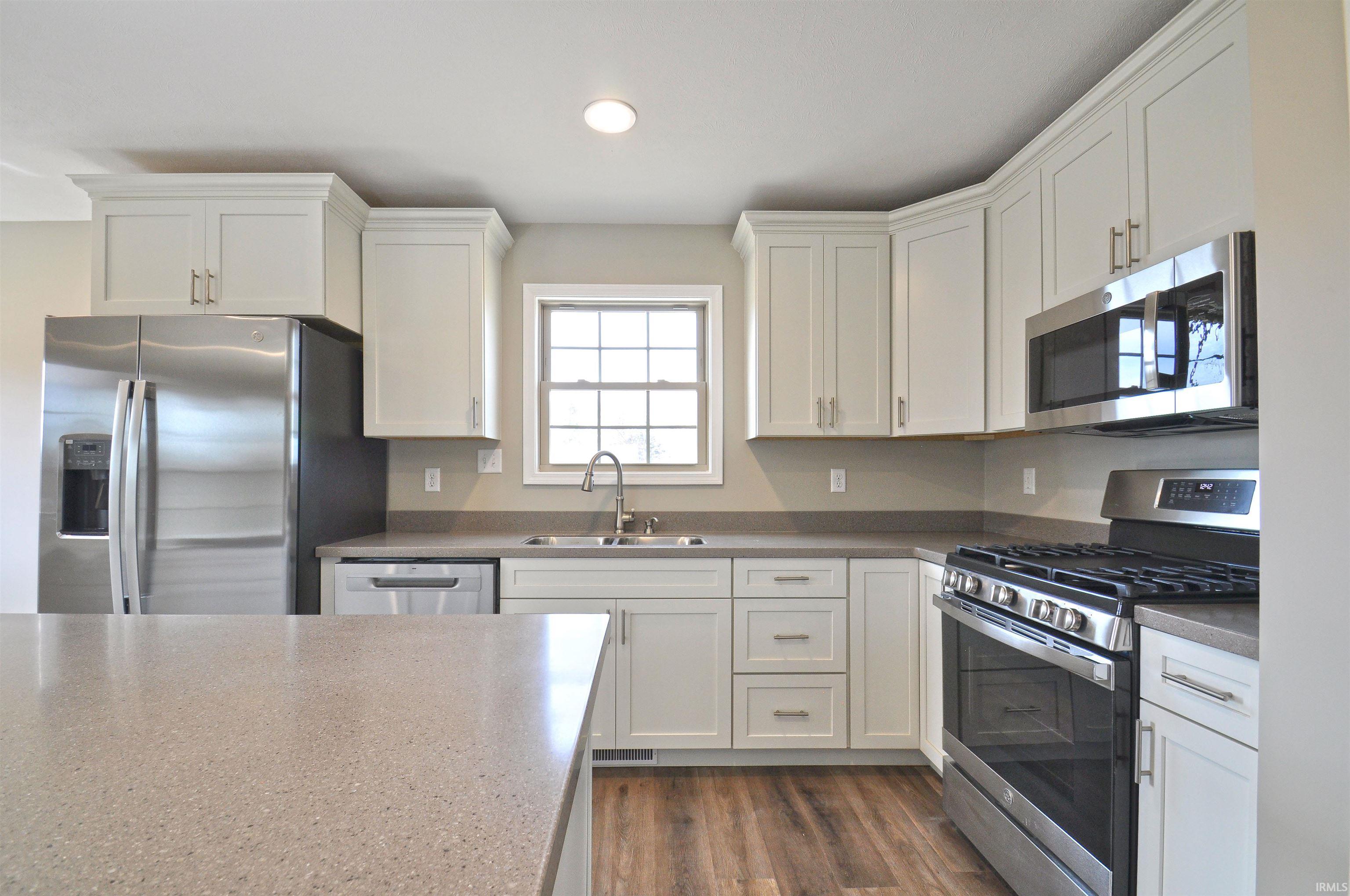 13440 Day Road Mishawaka, IN 46545 - Photo 12 of 36 Gallery Image 12