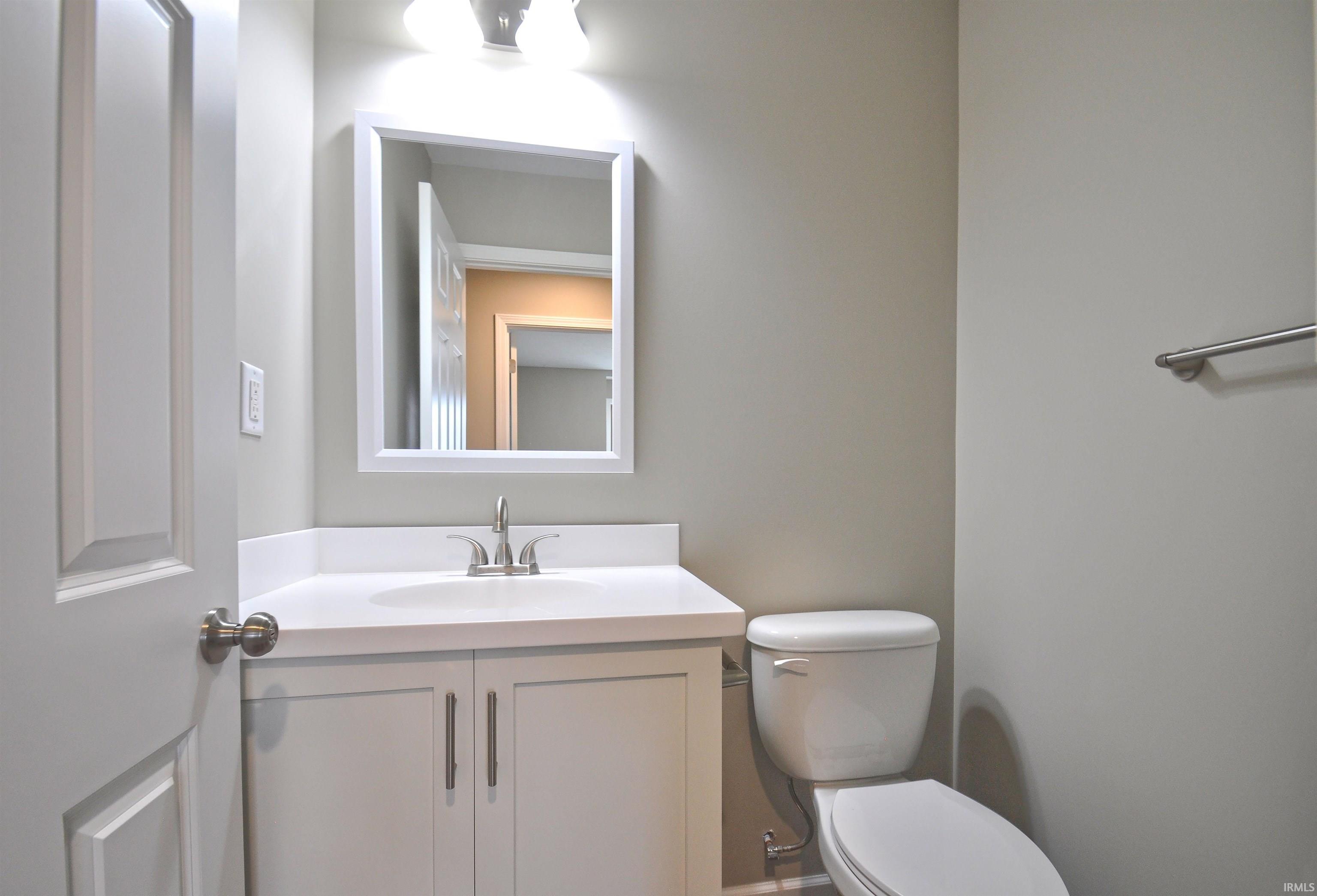 13440 Day Road Mishawaka, IN 46545 - Photo 14 of 36 Gallery Image 14